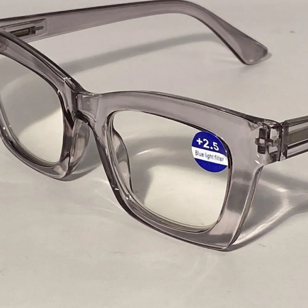 1071 Gretchen Reading Glasses 2.5 Square Clear Gray Frames Oversize NWT